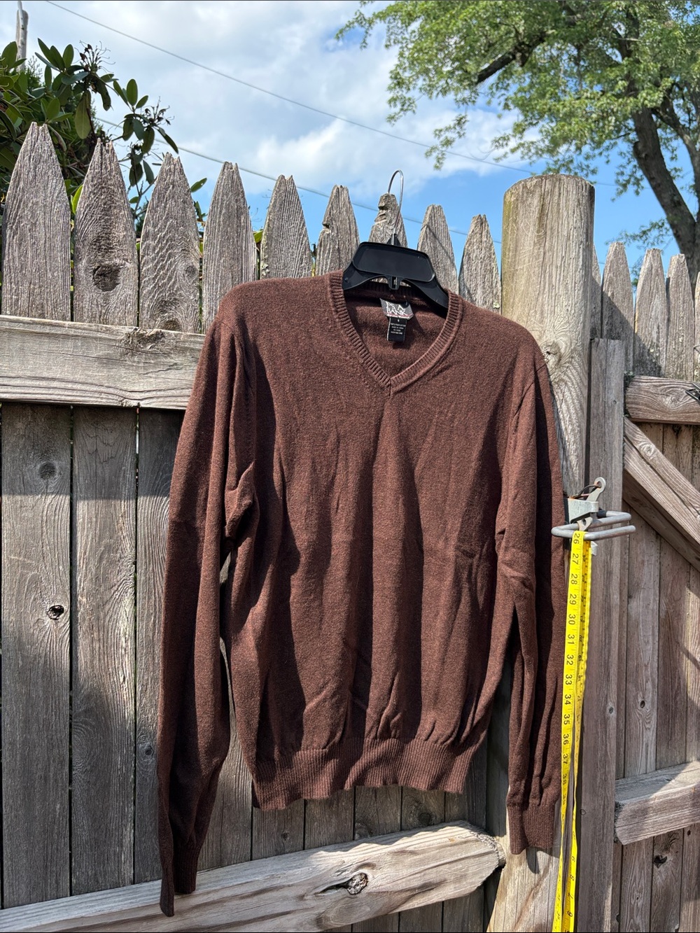Jos. A. Bank small Pima cotton brown v-neck.